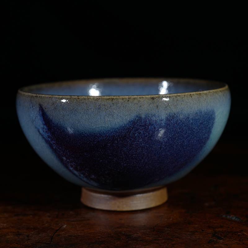 龙圣华苑 河南小神仙窑王铮仿古釉紫斑蓝釉主人杯 名家开片钧瓷杯