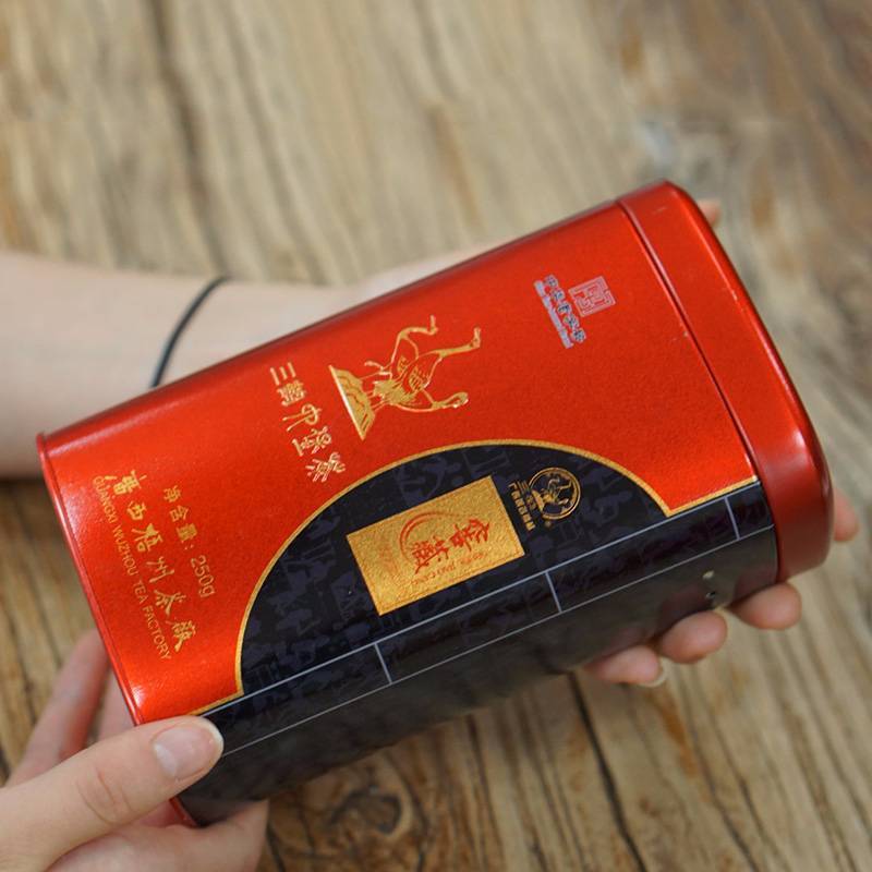 传老广西六堡茶三鹤窖藏250g梧州茶厂2014年老六堡黑茶礼品茶