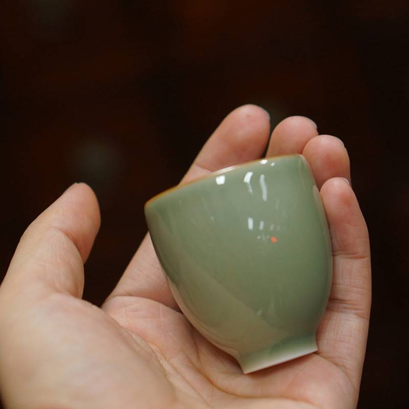 传老景德镇谷雨山房秘色染春樱桃杯手工单色釉陶瓷小品杯茶席用
