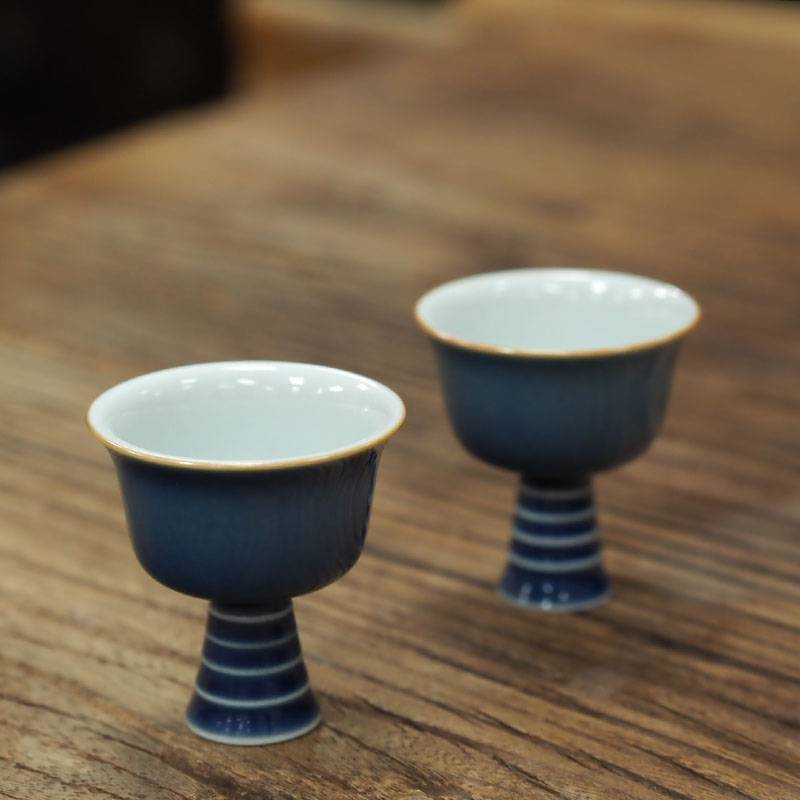传老景德镇谷雨山房手工制作仿元代霁蓝敕勒杯单色釉烈酒杯小酒盅