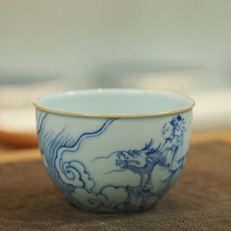 传老景德镇谷雨山房手绘青花麒麟送子云坞杯空白期单杯陶瓷杯茶杯