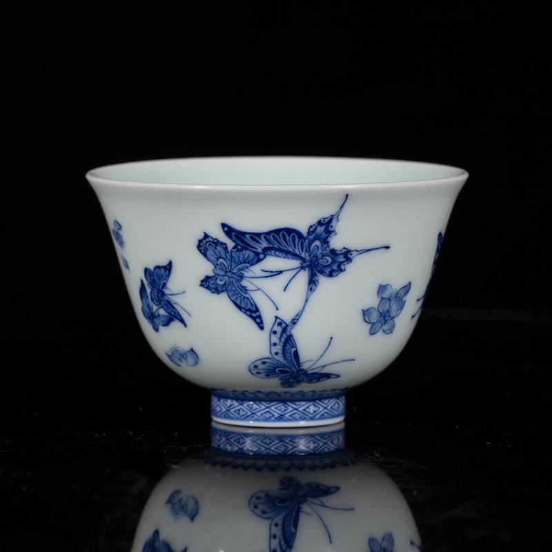 钟家窑 景德镇陶瓷青花柴窑茶具主人杯内画满工百蝶图小单杯品茗杯