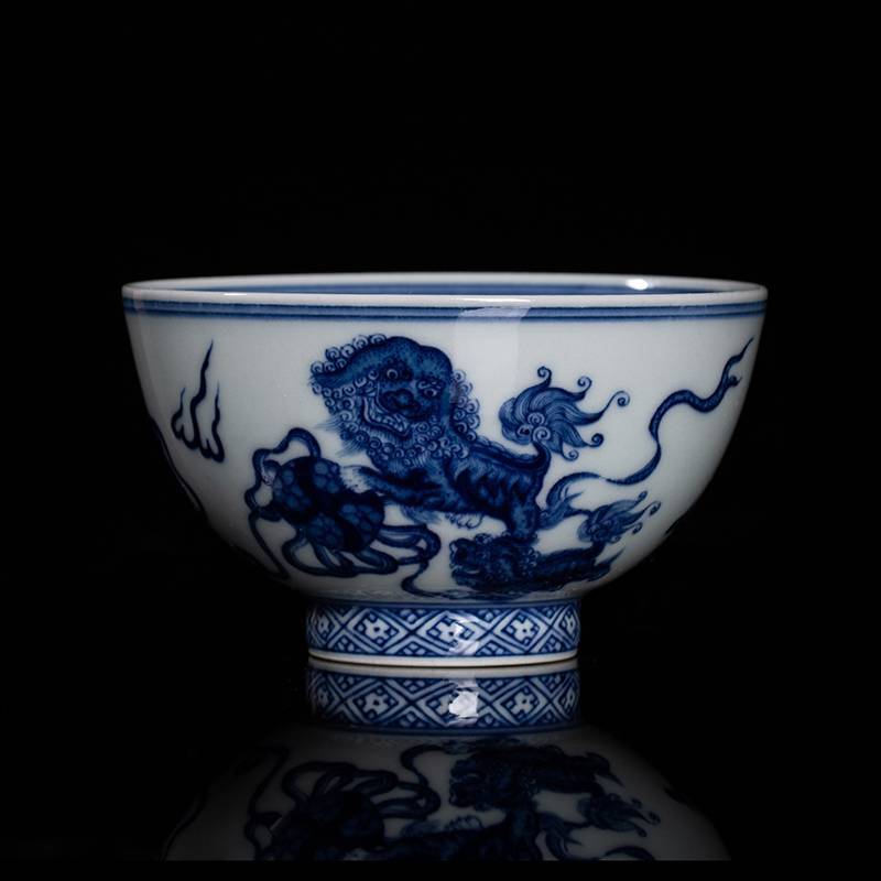 钟家窑 功夫茶杯 景德镇茶具纯手工青花柴窑狮子滚绣球主人杯单杯