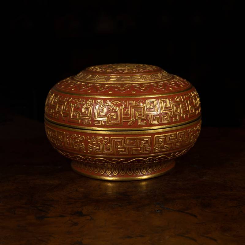 景德镇陶人临古早期珊瑚红仿朱漆雕描金龙纹捧盒福寿双全陶瓷盒